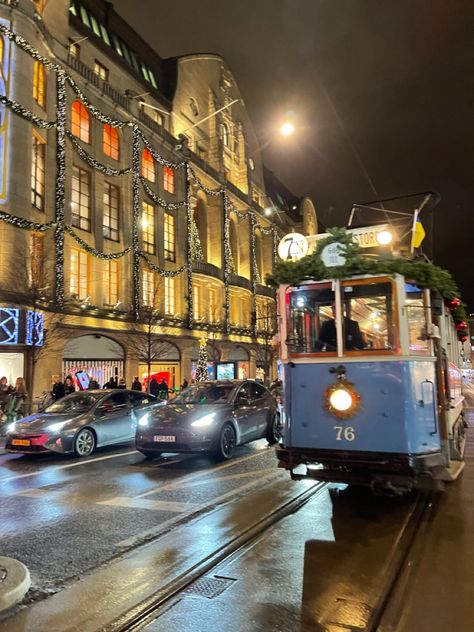 Stockholm Winter Aesthetic, Winter Stockholm, Stockholm Aesthetic Winter, Stockholm Fall Aesthetic, Stockholm Photoshoot, Stockholm Christmas, Christmas Stockholm, Stockholm In Winter, Stockholm Sweden Winter