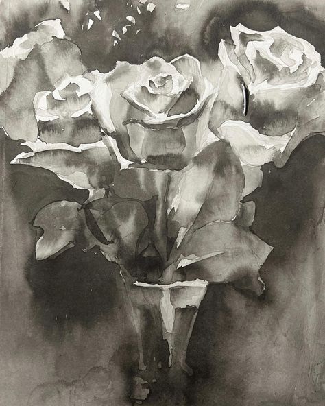 Monochrome Flower Painting, Roses Sketch, Drawing Roses, Still Drawing, Charcoal Art, Painted Flowers, White Roses, Flower Painting, Sketch Book