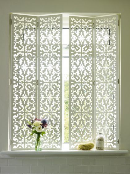 Decorative Shutters, Bathroom Window Treatments, Interior Shutters, Blinds Design, Interior Windows, Trendy Living Rooms, Bathroom Windows, Window Shutters, Diy Window