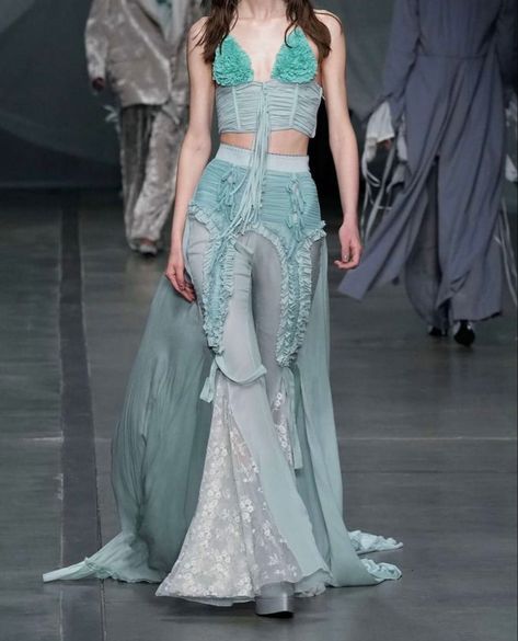 Aniye Records, No Time To Waste, Mermaid Core, Mermaid Outfit, Modern Vintage Fashion, Milano Fashion Week, Mermaid Fashion, Winter 2023, Stage Outfits