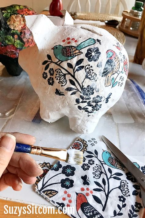 Paper Mache Inspiration, Mosaic On Paper Mache, Paper Mache With Balloons, Paper Mache Pencil Holder, Toilet Paper Mache, Paper Mache For Adults, Paper Mache Crafts For Adults, High School Paper Mache, Paper Mache Jewelry Holder