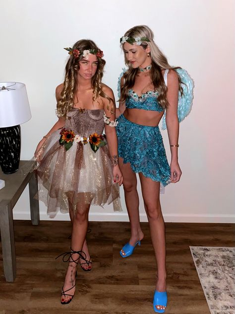 #fairy #halloween #costume #idea Womans Fairy Costume, Dreamy Halloween Costumes, Fairy Costume Teen Girl, Simple Fairy Costume Diy, Pretty Fairy Costume, Hawollen Costumes Ideas, Brown Fairy Costume, Fairy Costume Couple, Faires Costume