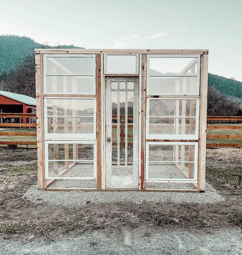 Window Pane Greenhouse Diy, Old Door Greenhouse, Greenhouse Frame Diy, Diy Greenhouse Plans And Projects, Diy Greenhouse With Old Windows, Upcycled Greenhouse, Homestead Prepping, Windows Greenhouse, Flower Trailer