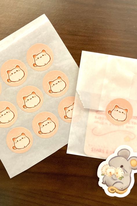 Sticker Cards Ideas, Cute Packaging Stickers, Sticker Shop Packaging, Sticker Packaging Ideas, Noissue Packaging, Etsy Packaging Ideas, Charms Packaging, Stickers Design Ideas, Kawaii Packaging