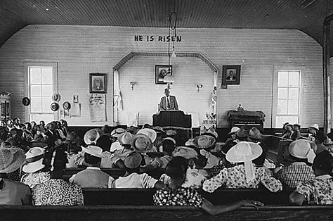 Heaven, Earth, and Harper Lee (1926–2016) Church Images, Black Americana, Black Church, Harper Lee, Still Picture, Southern Gothic, Church Service, Baptist Church, Southern Belle