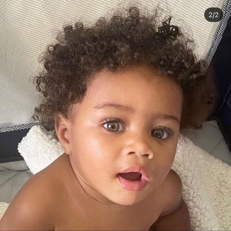 Mixed Babies With Green Eyes, Light Skin Baby Boy, Baby With Freckles, Light Skin Babies, Hazle Eyes, Green Eyed Baby, Boys With Green Eyes, Hazel Brown Eyes, Mix Baby Girl