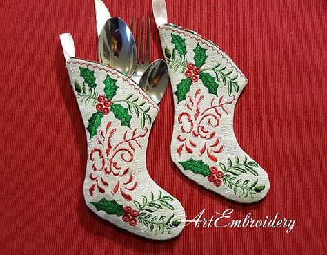 Serving Stocking Embroidery Design by ArtEmbroidery Stocking Embroidery, Home Decor For Christmas, Embroidered Christmas Ornaments, Needlework Christmas, Ith Designs, Decor For Christmas, Xmas Stockings, Christmas Decorations For The Home, Old Toys