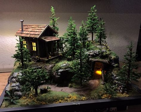 Diy Miniature Village, Diy Miniatures, Miniature Models, Landscape Model, Shadow Box Art, Fairy Garden Houses, Garden Terrarium, Ceramic Houses, Miniature Houses