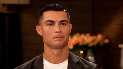 Cristiano Ronaldo reveals he turned down HUGE €350M offer from Saudi Arabia Ronaldo Interview, Cristiano Ronaldo Interview, Ronaldo Video, Cristiano Ronaldo Video, Ronaldo Videos, San Bruno, American Video, Fantasy Football, Music Streaming