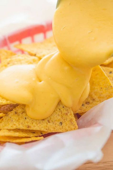 How to Make Cheese Sauce, and 10 Delicious Ways to Use it for Dips! Chips Sauce, Homemade Nacho Cheese, Homemade Nacho Cheese Sauce, Nachos Cheese Recipe, Nacho Sauce, Tortilla Recipes, How To Make Cheese Sauce, Nachos Cheese Dip, Homemade Nachos