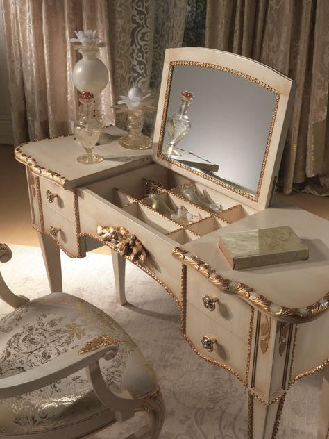 Princess Vanity, Simple Dressing Table, French Girly, Antique Vanity Set, Diy Vanity Mirror, Bedroom Vanity Set, Mirrored Vanity Table, Dressing Table Design, Dressing Table Vanity