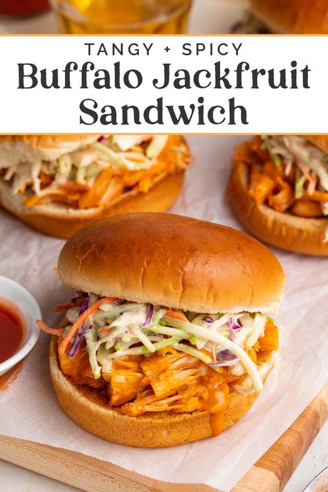 Jackfruit Sandwich Recipes, Buffalo Jackfruit, Spicy Buffalo Sauce, How To Cook Jackfruit, Tangy Coleslaw, Coleslaw Sandwich, Jackfruit Sandwich, Vegetarian Sandwich Recipes, Canned Jackfruit