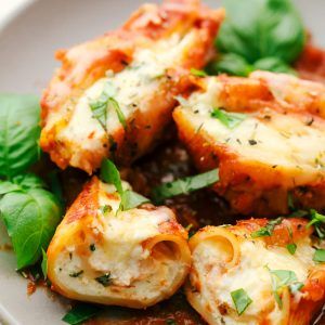 Stuffed Shells With Cream Cheese, Stuffed Pasta Shells Recipe, Jumbo Shell Recipes, Pasta Shells Recipe, Italian Stuffed Shells, Stuffed Shells With Meat, Jumbo Shells, Shell Pasta Recipes, Stuffed Pasta