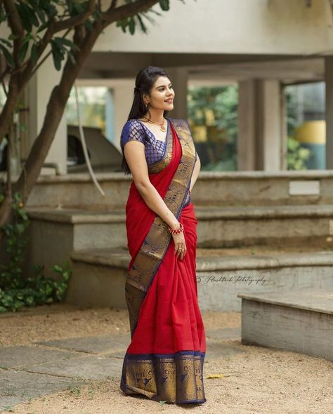 Red Saree Contrast Blouse, Saree Combination, Kanchi Saree, Indigo Saree, Blouse Tops Designs, Blouse Designs High Neck, Stylish Actresses, Indian Bridal Sarees, Mysore Silk