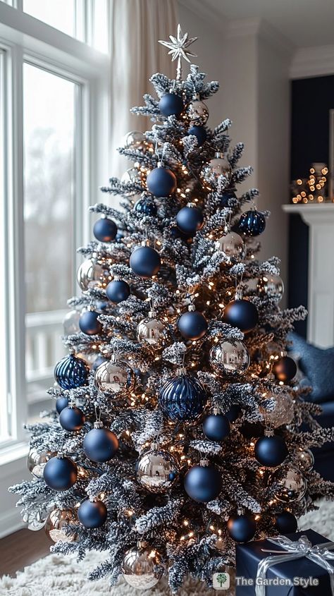 80+ Stunning Flocked Christmas Tree Decorating Ideas - The Garden Style White Flocked Christmas Tree, Fall Christmas Tree, Christmas Trees Decorated, Blue Christmas Tree Decorations, Best Artificial Christmas Trees, Christmas Tree Decorating Ideas, Tree Decorating Ideas, Realistic Artificial Christmas Trees, Flocked Christmas Tree