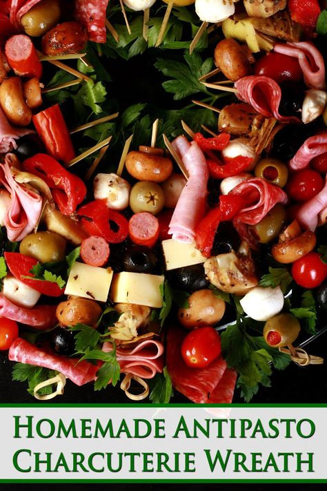 A charcuterie wreath made of antipasto skewers. Christmas Charcuterie Wreath, Charcuterie Wreath, Holiday Charcuterie Board, Holiday Charcuterie, Winter Holiday Recipes, Antipasto Skewers, Christmas Charcuterie, Festive Appetizers, Charcuterie Inspiration