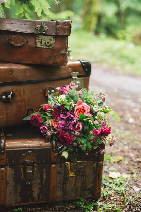 Evergreen Bridal Shoot in the Garden of Ireland! Women Meeting, Estate Grounds, Suitcase Ideas, Travel Trailer Interior, Vintage Travel Wedding, Cottage Cozy, Green Scenery, County Wicklow, Trailer Interior