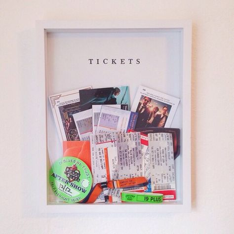 Always save concert tickets Display Concert Tickets, Movie Ticket Display, Concert Confetti Display Ideas, Concert Ticket Display, Diy Ticket, Ticket Display, The Sorry Girls, Hair Holder, Ticket Holder