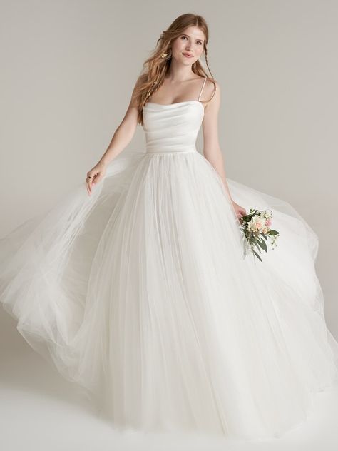 Rebecca Ingram, Simple Gowns, Bridal Ball Gown, Affordable Wedding Dresses, Ball Gown Skirt, Designer Wedding Gowns, Maggie Sottero, Tulle Wedding Dress, Ball Gowns Wedding