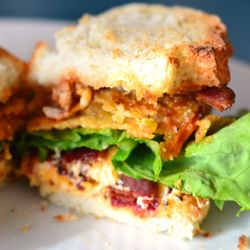 THE BEST SANDWICH EVER! Back to my southern roots! Serious, best thing EVER!!!!! Fried Green Tomato Blt, Green Tomato Blt, Dinner Tomorrow, Fried Green, Cheese Crisps, Sandwich Shop, Southern Cuisine, Pimento Cheese, Burgers Sandwiches