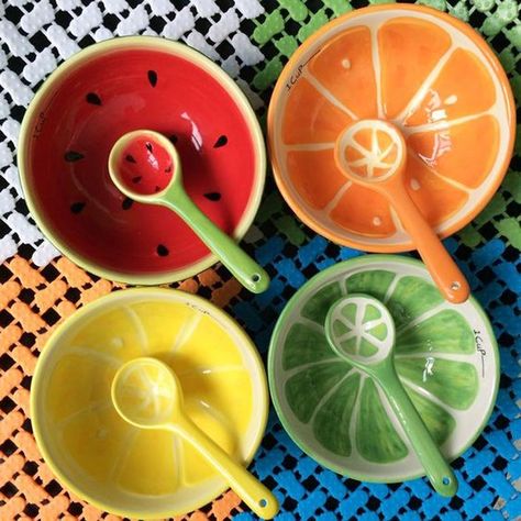 Glaze ceramic hand-painted fruit bowl bowl ideas/ lovely bowls-www.pabbos.com: Bowl Ideas, Tanah Liat, Clay Diy Projects, Keramik Design, Glaze Ceramics, Pottery Crafts, Diy Pottery, Ceramics Pottery Art, Ceramics Projects