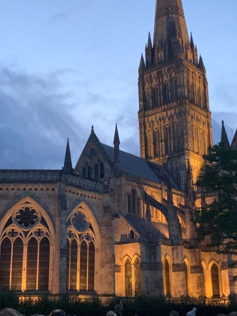 #salisbury #cathedral #salisburycathedral Salisbury Aesthetic, Salisbury Cathedral, Salisbury, Gothic Architecture, Architecture