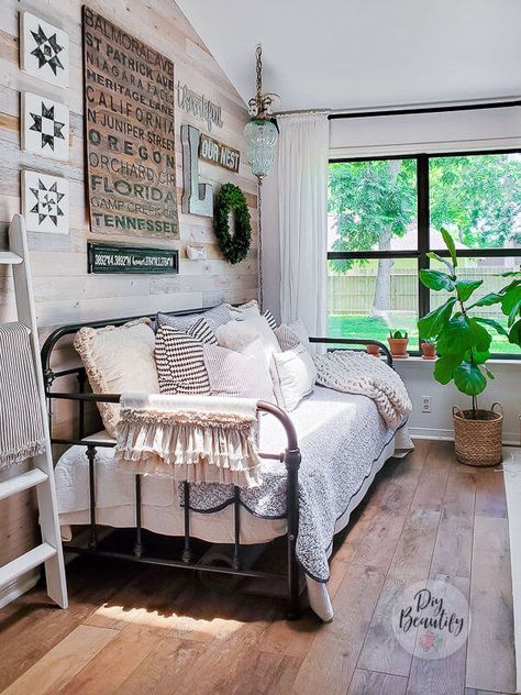 Home Office With Twin Bed, Rustic Daybed With Trundle, Playroom With Trundle Bed, Daybed With Trundle Styling Ideas, Metal Day Bed Decor Ideas, Trundle Bed Office Spare Room, Boho Trundle Bed, Spare Room With Daybed, Trundle Bed Guest Room