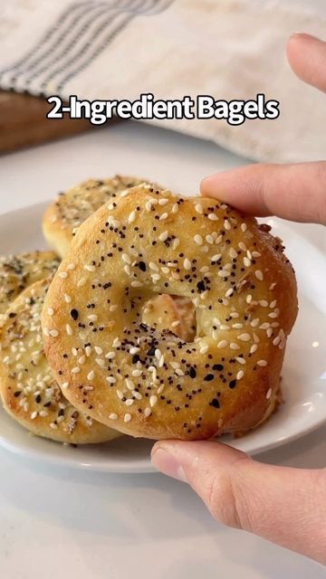 Homemade Cottage Cheese, Healthy Keto Recipes, Low Carb Lifestyle, Keto Bagels, Keto Diet List, Bagel Recipe, Free Keto Recipes, Healthy Keto, Keto Cookbook