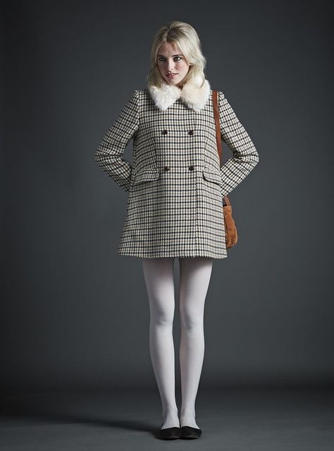 60s Outfits, White Tights, Jack Wills, Fashion Tights, Mod Fashion, 1960s Fashion, Mode Inspo, 60s Fashion, Look Vintage