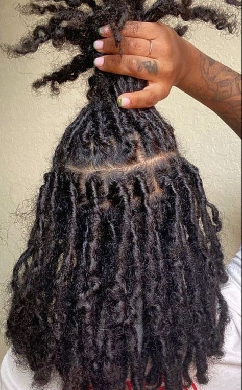 Natural Locs, Beautiful Dreadlocks, Short Locs Hairstyles, Mode Hippie, Dreadlock Styles, Dyed Hair Inspiration, Protective Hairstyles Braids, Hair Twist Styles, Dreadlock Hairstyles