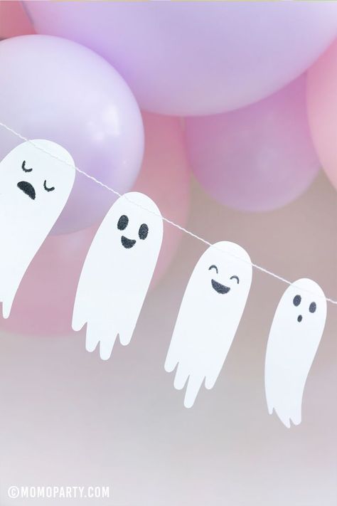 Halloween Banner Ideas, Kids Halloween Ideas, Ghost Banner, Scary Halloween Decorations Diy, Halloween Party Decor Diy, Halloween Decor Diy, Halloween Decorations For Kids, Banner Diy, Halloween Crafts For Toddlers