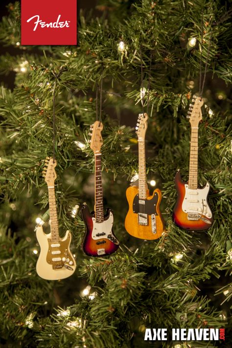 Fender guitar ornaments Rock Star Guitar, Christmas Guitar, 1959 Gibson Les Paul, Guitar Decorations, Star Guitar, Music Tree, Christmas Orniments, Guitar Images, Miniature Guitars