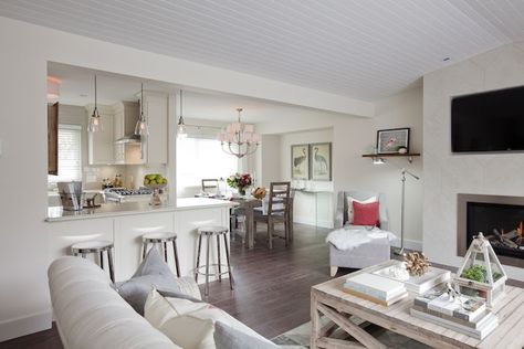 Love It or List It Vancouver: Donna & Rick's family room ... Living Room Kitchen Combo, Open Concept Kitchen Living Room, Dining Room Combo, Living Room Remodel, Open Concept Kitchen, Farmhouse Style Kitchen, Kitchen Design Ideas, Modern Farmhouse Kitchens, Livingroom Layout