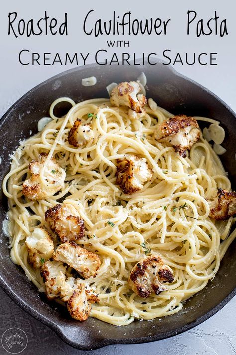 This Roasted Cauliflower with Creamy Garlic Pasta is an elegant yet simple vegetarian pasta dinner. Perfect for entertaining or dinners on meatless Monday. The cream and garlic come together to make a creamy dreamy sauce that is pure comfort food, whilst the roast cauliflower gives some texture to the pasta. This really is a delicious vegetarian dinner. #vegetarianpasta #cauliflowerpasta Vegetarian Pasta Dinner, Roasted Cauliflower Pasta, Cauliflower Pasta Recipes, Roast Cauliflower, Creamy Garlic Pasta, Delicious Vegetarian Dinner, Cauliflower Pasta, Garlic Spaghetti, Resep Pasta