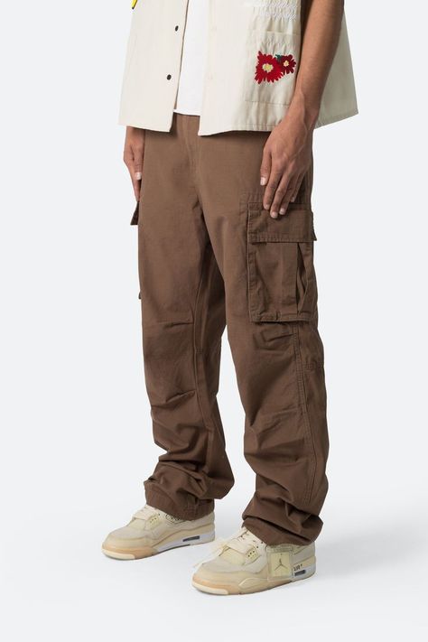 Guys Outfits Aesthetic Cargo Pants, Mens Clothing Styles Cargo Pants, Mocha Suit Men, Men’s Cargo Pants Style, Brown Pants Outfit Aesthetic Men, Brown Cargos Men, Men’s Cargo Pants Styles, Styling Baggy Pants, Brown Outfit Men Aesthetic#ClassyCasualMen #MenClassyCasual #SmartCasualOutfit #MenElegantStyle #ClassyAndCasual #MensClassyLooks Brown Pants Outfit Aesthetic Men, Men’s Cargo Pants Styles, Brown Cargos Men, Male Cargo Pants Outfit, Comfy Outfit Men, Baggy Cargo Pants Outfit Men, Men’s Pants, Brown Pants Outfit Aesthetic, Baggy Pants Outfit Men