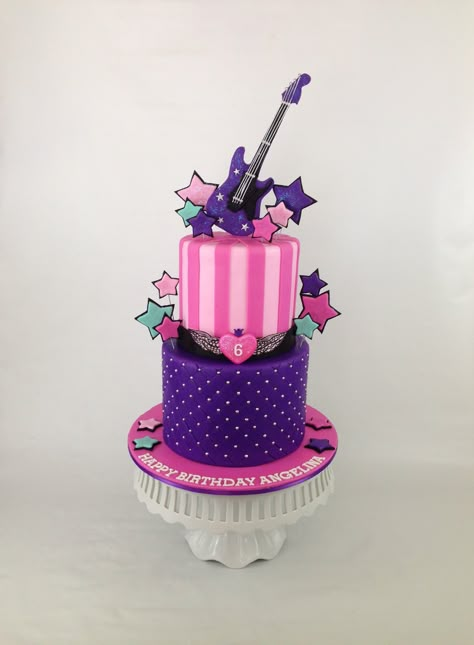 Rock Star birthday cake by There Should Always Be Cake Rock Star Birthday Cake, Rockstar Princess, Musical Cakes, Barbie Rockstar, Rock Star Cakes, Barbie Pop Star, Festa Rock Roll, Bolo Musical, Pop Star Party