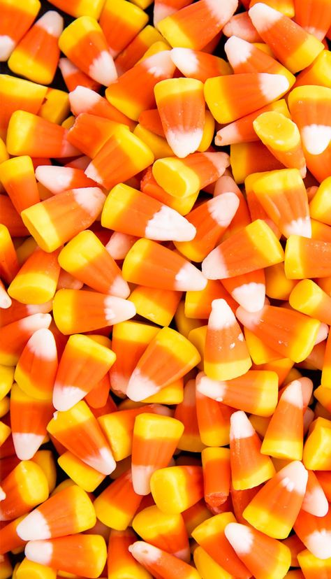 Halloween Candy Aesthetic, Candy Corn Aesthetic, Candy Corn Wallpaper, Worst Halloween Candy, Halloween Candies, Dulces Halloween, Sweets Candy, Sugar Candy, Food Wallpaper