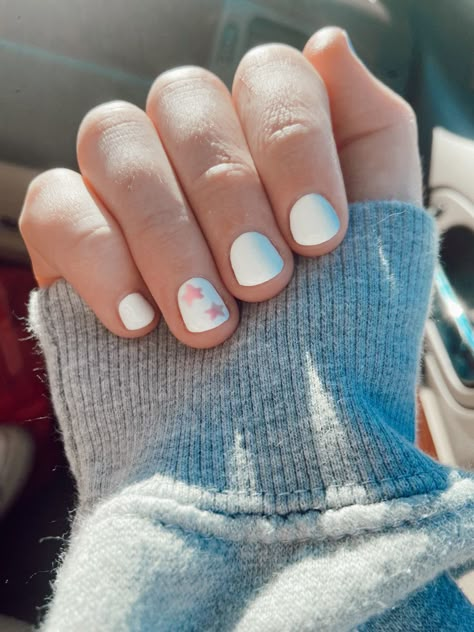 Cute Summer Nails Short Teen, Summer Cute Short Nails, Summer Gel Nails Ideas Natural Nail, Very Simple Short Nail Designs, Super Short Nail Designs Simple, Back To School Nails For Little Kids, The Summer I Turned Pretty Nail Ideas, Simple August Nails Short, Nail Ideas Not Acrylic For Kids