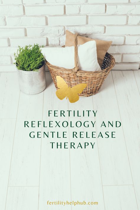 Fertility Help Hub have interviewed Fertility Reflexology specialist, Carly Garrett, to support our readers with the many benefits fertility reflexology has! #fertility #reflexology #support #fertilityhelphub Fertility Reflexology, Reflexology For Fertility, Trying To Conceive Tips, Acupuncture Fertility, Fertility Help, Giving Hands, Egg Donor, Hand Reflexology, Wellness Apps