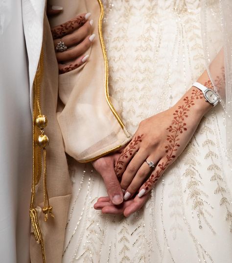 Mohammed & Alia | Wedding day Photo&Video @valentine_uae Dress @esposagroup Setup @klassnaevents Hair @sara_hairstylista Makeup @faiza_alkasadi_makeup Hospitality @diamond_hospitality Jewelry @sarkyjewelry Watch @harrywinston Ice cream @mivaflavourhouse Illustration @mpconcept.ae Dj @djshooj Chocolate @xocolatlme Illustration @j_mavlyanova . . . . . #wedding #bridedetails #bride #brides #photographer #studio #wedding_photography #weddinginspiration #weddinginspiration #weddingde... Alia Wedding, Photographer Studio, Dj, Wedding Inspiration, Wedding Day, Wedding Photography, Ice Cream, Photo And Video, Cream