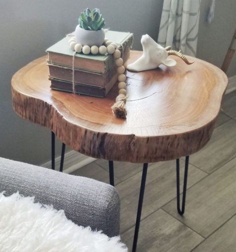 12 DIY Wood Log Projects - Add Creativity To Home - DIY Crafts Wood Log Projects, Log Projects, Scrap Wood Projects, Wood Logs, Wood Slices, In The Forest, Diy Wood, The Forest, Wood Art