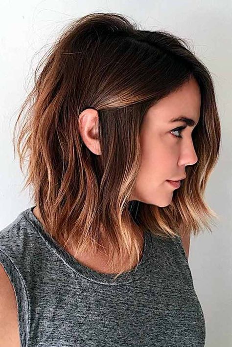 Chic and Trendy Styles for Modern Bob Haircuts for Fine Hair ★ See more: http://glaminati.com/trendy-bob-haircuts-fine-hair/ Longbob Hair, Edgy Bob Haircuts, Modern Bob Haircut, Edgy Bob, Trendy We Fryzurach, Dunner Wordend Haar, Medium Bob Hairstyles, Bob Haircut For Fine Hair, Long Bob Haircuts