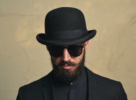 Bowler Hat Men Luxury Short Brim Top Hat For Men, Bowler Hat Outfit, Luxury Men's Short Brim Top Hat, Pork Pie Hat Mens Outfit, Bowler Hat Guy, Types Of Mens Hats, Men In Hats, Pork Pie Hats Men, Hat Styles Men