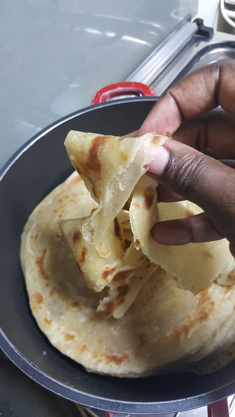 5 WAYS TO GET SOFT LAYERED CHAPATI - CONE METHOD / Nairobi Kitchen Kenyan Chapati Recipe, Kenyan Chapati, African Chapati Recipe, How To Make Chapati Step By Step, Kichadi Recipes Rice, Chapati Recipe Kenyan, How To Make Soft Chapati, Sudanese Food, Chapati Recipes