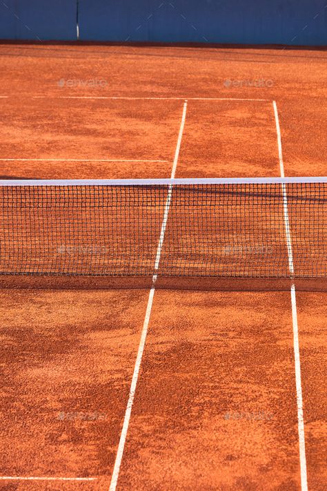 Tennis Clay Court, Clay Tennis Court, Tennis Wallpaper, Guilty Conscience, Racquet Club, Bjorn Borg, Marvel Photo, Tennis Courts, Beach Tennis