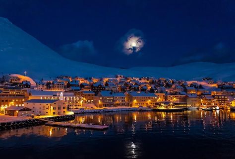 Winter night of lake town...via: http://www.goodfon.su/download/noch-luna-gory-sneg-zima-doma/1920x1297 … Alta Norway, Winter City, 1080p Wallpaper, Arctic Circle, Mountain Town, Snow Mountain, Night City, Winter House, Cloud Gate