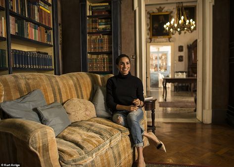 Extraordinary photos of Meghan Markle in Malta in 2015 Nottingham Cottage, Estilo Meghan Markle, Princ Harry, Suits Actress, Meghan Markle Outfits, The Tig, Meghan Markle Style, Kelly Osbourne, Luxury Boutique Hotel