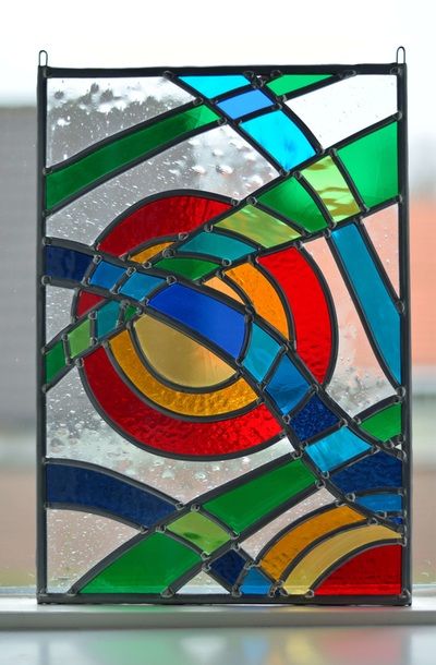 Glas-in-lood voorhangers - Welkom bij Magies Glas Pan Pastels Art, Stained Glass Abstract, Mosaic Windows, Pan Pastels, Pastels Art, Foil Method, Mosaic Art Diy, Stained Glass Quilt, Glass Garden Art