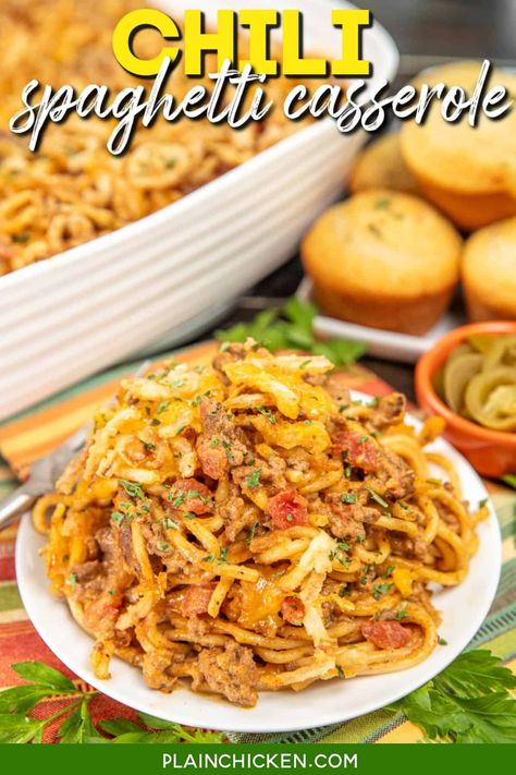 Chili Spaghetti Casserole Recipe—comfort food at its best! Spaghetti, ground beef, onions, garlic, chili, tomatoes, sour cream, shredded cheese, and French-fried onions. It's crazy good, and it's ready to eat in under an hour. It's great for a potluck and tailgating! Chili Spaghetti Casserole, Recipes For Spaghetti Noodles, Chili Over Spaghetti, Chili Casserole Recipes, Best Baked Spaghetti Recipe, Spaghetti Casserole With Mushroom Soup, Ground Chicken Casserole, Southern Living Chicken Spaghetti Casserole, Dreamy Spaghetti Casserole