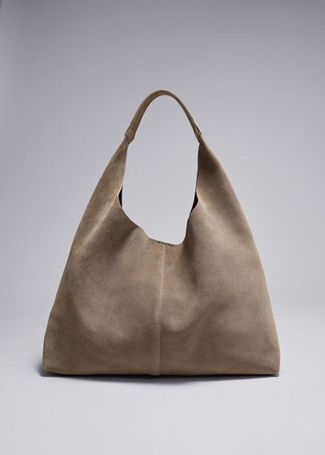 Classic Suede Tote | & Other Stories US School Purse, Beige Tote, Suede Tote Bag, Flat Heel Boots, Suede Tote, Craft Tote Bag, Wallet Accessories, Scarf Hairstyles, Leather Accessories